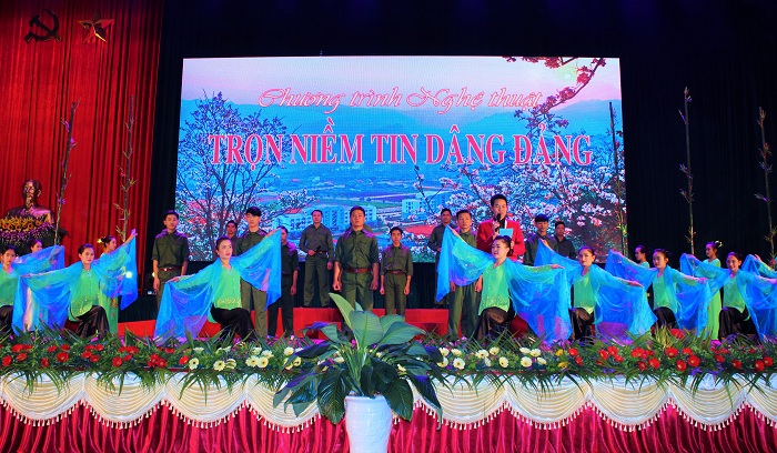 Tổ chức lễ kỷ niệm công ty